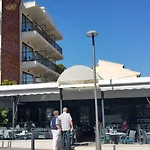 Готель Creta Пагера