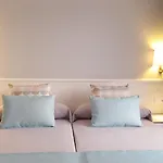 Creta 3* باغيرا